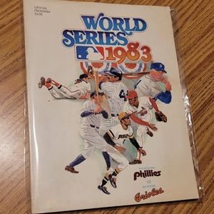 OFFICIAL PROGRAM 1983 WORLD SERIES PHILLIES VRS ORIOLES